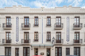 Fachada da propriedade