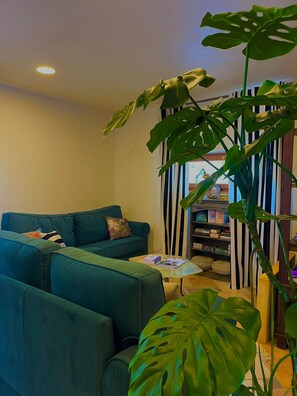 0-inch TV with satellite channels, printers - B&B MARINA SLEEP AND SHIP (Rodi Garganico)