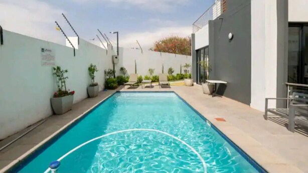 Pool - The Oasis 92 on New Midrand (Johannesburg)