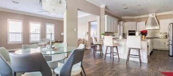 ELUX with heated pool spa