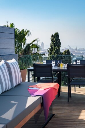 Apartment | 2 Schlafzimmer, Bügeleisen/Bügelbrett, Internetzugang