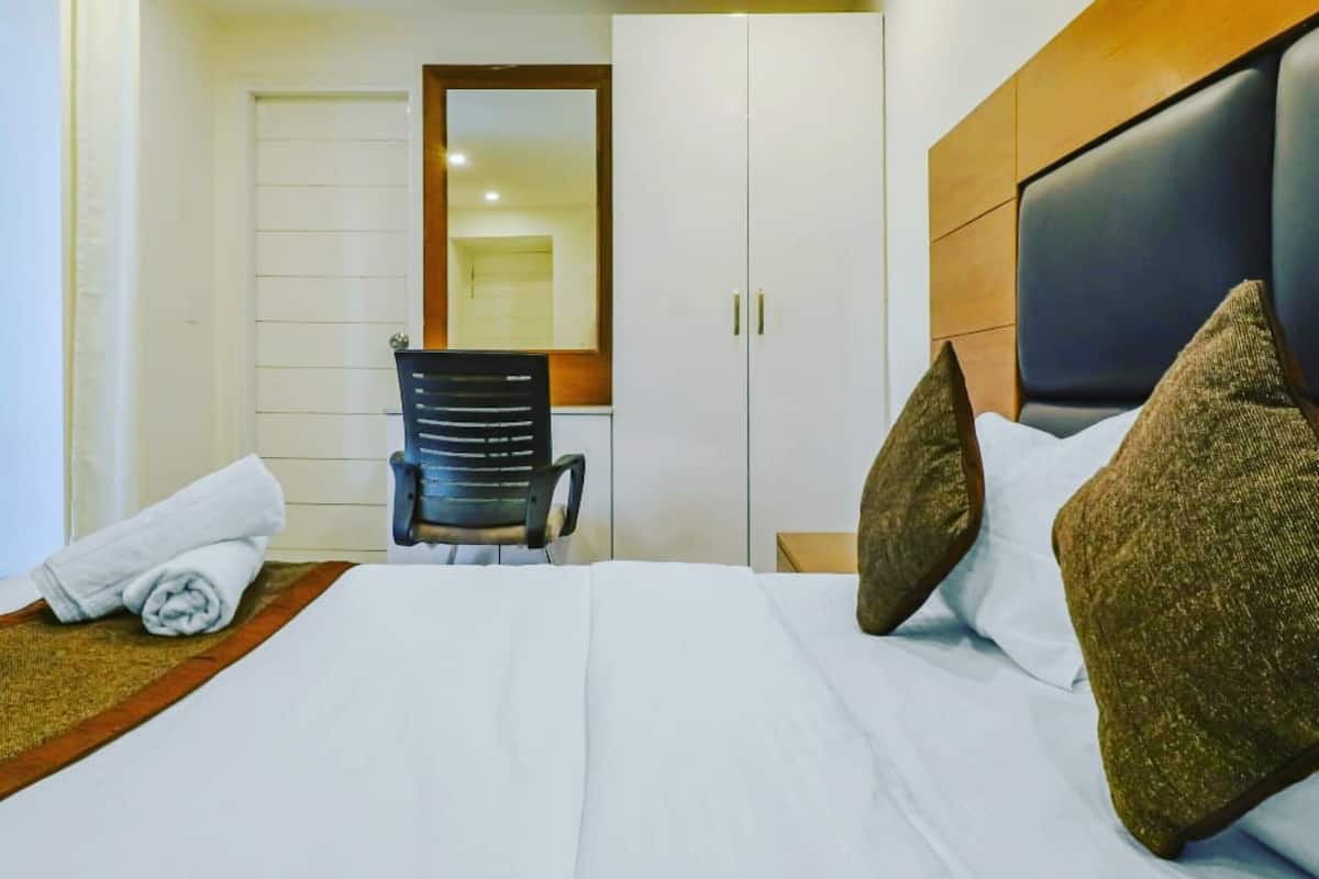 Deluxe tweepersoonskamer, meerdere slaapkamers | Geluiddichte muren, gratis wifi, beddengoed