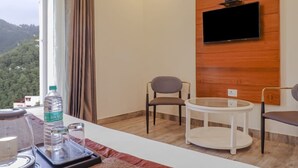 View from room - Goroomgo Thee Aura Mussoorie (Dehradun)
