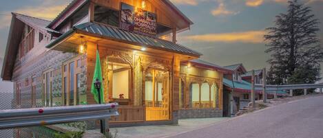 Façade de lâhĂ©bergement