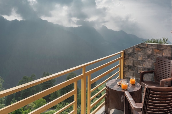 Deluxe Room, Balcony, Mountain View | View from room