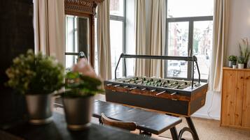 Apartment | 4 bedrooms, Internet