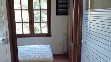 2 chambres, Wi-Fi gratuit, draps fournis