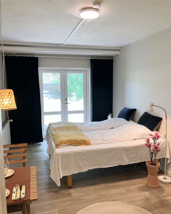 Studio, 1 King Bed - Skovly (Viborg)