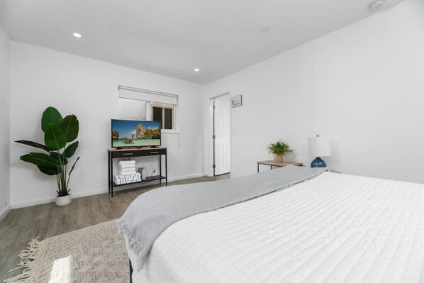 1 chambre, fer et planche à repasser, Wi-Fi, draps fournis