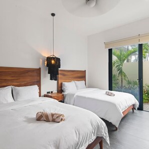 House | 4 bedrooms - La Veleta Getaway at Asana Leaf House Sleeps 12 (Tulum)