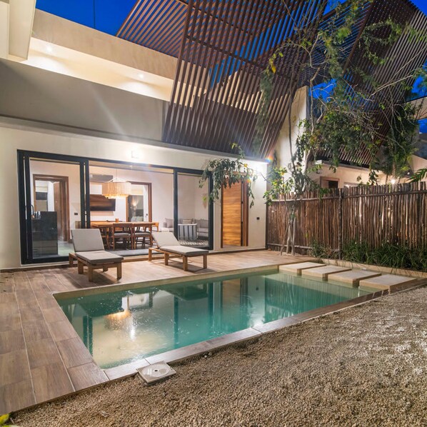 House | 4 bedrooms - La Veleta Getaway at Asana Leaf House Sleeps 12 (Tulum)