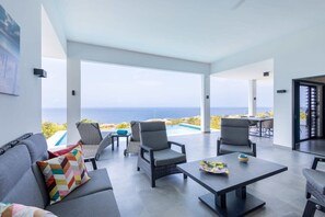 Villa - Villa Holiday Dream Sun Sea Serenity (St. Marie)