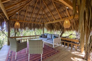 Villa | 3 bedrooms, Internet
