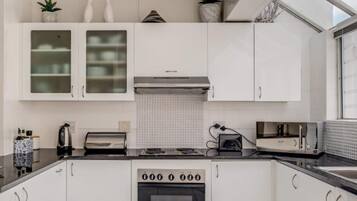 Apartment | 3 bedrooms, Internet