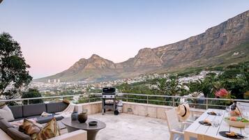 Villa | 2 bedrooms, Internet