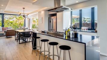 Apartment | 3 bedrooms, Internet