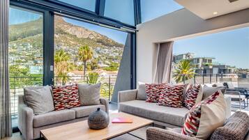 Apartment | 3 bedrooms, Internet