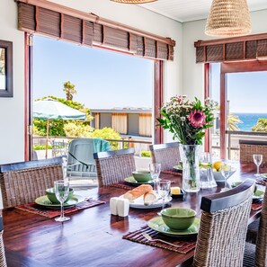 Villa - Alluring Seaside Retreat w Pool Stella di Mare (Cape Town)