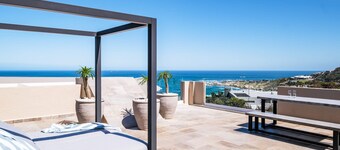 Seaside Escape Apartment Sea La View