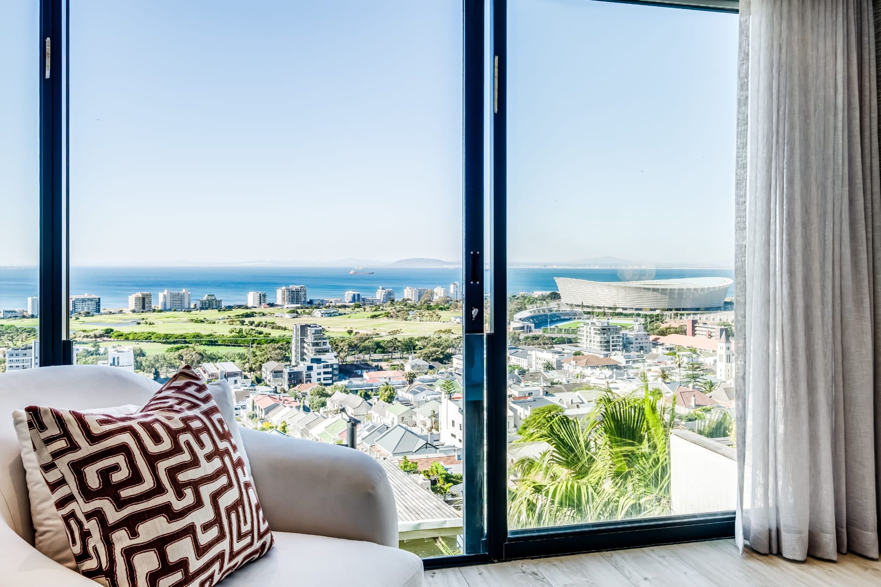 Villa | 3 bedrooms, desk, Internet