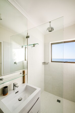 6 habitaciones y internet 