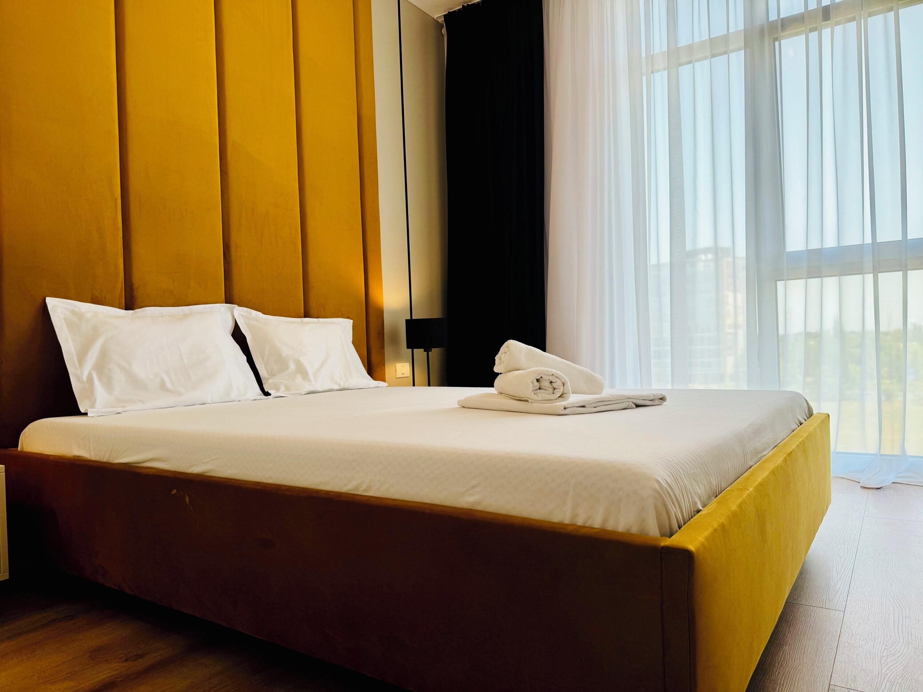 1 makuuhuone, silitysrauta/-lauta, internet