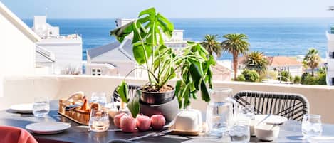 Apartment | 3 bedrooms, desk, Internet