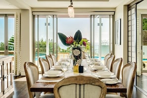 Ferienhaus | 4 Schlafzimmer, Schreibtisch, Bügeleisen/Bügelbrett, Internetzugang