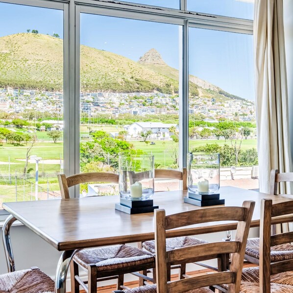 Apartment | 2 bedrooms, Internet - Beautiful Apartment w Scenic Views Fairway Haven (Cape Town)