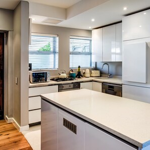 House | 2 bedrooms, Internet