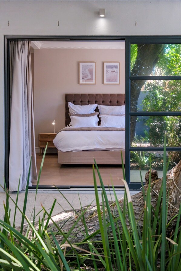 Apartment | 2 bedrooms, Internet - Elegant Charm Retreat Central Treasure (Cape Town)