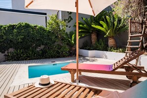 Villa | 4 bedrooms, Internet - Modern Elegance Meets City Serenity at Meliora (Cape Town)