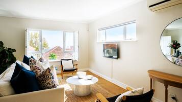 House | 4 bedrooms, high-speed internet