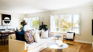House | 4 bedrooms, high-speed internet
