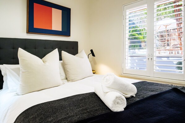 Villa | 4 bedrooms, Internet