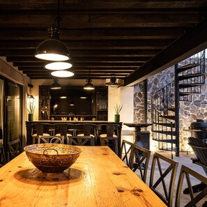 House | 5 bedrooms, Internet - Private Jacuzzi Pool Elegant La Escondida 5BR (San Miguel de Allende)