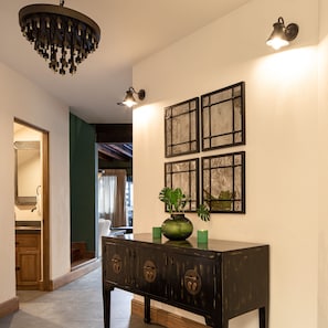 House | 5 bedrooms, Internet