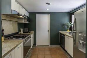 House | 2 bedrooms, Internet - Angelic Centro 2BR Pool Jacuzzi Gated Village (San Miguel de Allende)