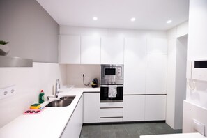 Apartment | 2 bedrooms, Internet - Ampersand - Bright 2-bedroom Apartment (Barcelona)
