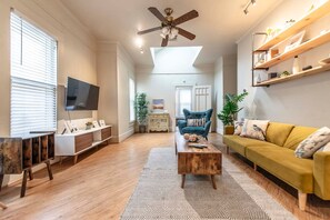 บ้านพัก | 4 ห้องนอน