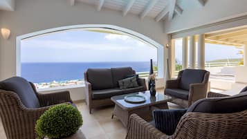 Vila | 4 quartos, acesso à internet de alta velocidade