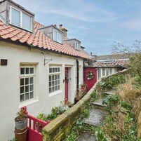 House | 2 bedrooms, iron/ironing board