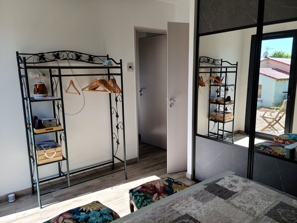 1 habitación, wifi y ropa de cama 