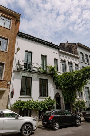 House | 2 bedrooms, Internet - BE ANT Coqu 3 in Antwerpen (Antwerp)
