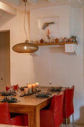House | 2 bedrooms, Internet - BE ANT Coqu 3 in Antwerpen (Antwerp)