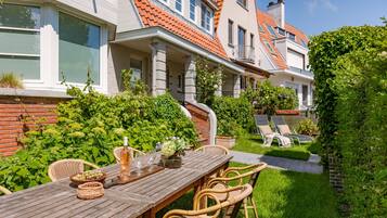 Villa | 7 bedrooms, Internet