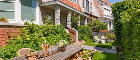 Villa | 7 bedrooms, Internet