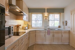 Villa | 3 camere, Internet