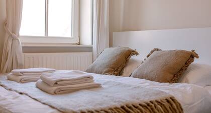 BE DEH Grot 79J in De Haan