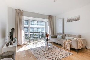 2 bedrooms, Internet